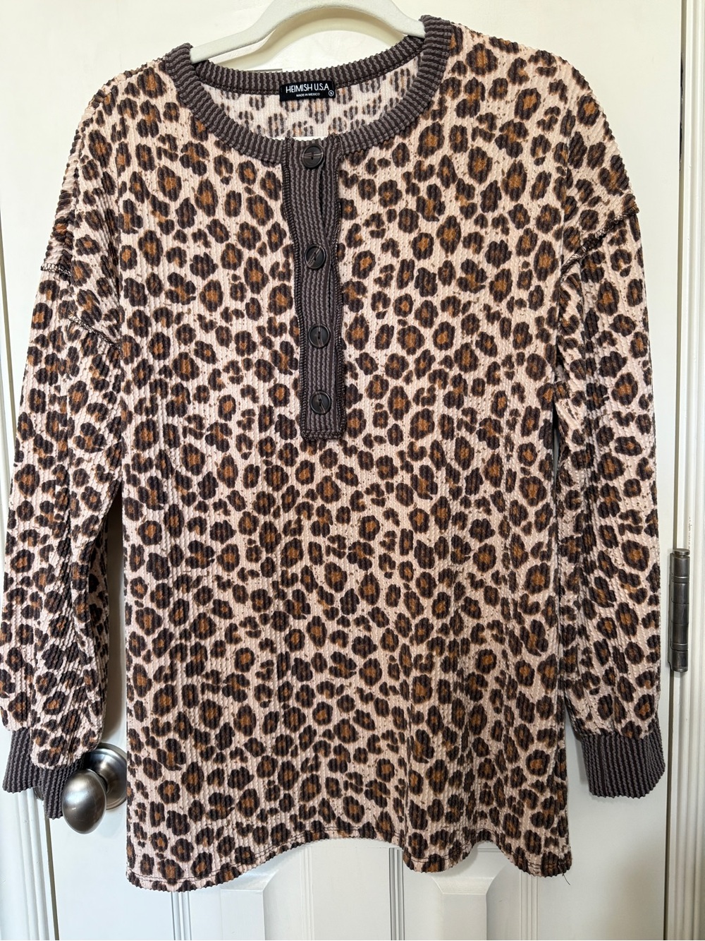 HEIMISH USA Leopard Print Ribbed Henley in Brown and Tan